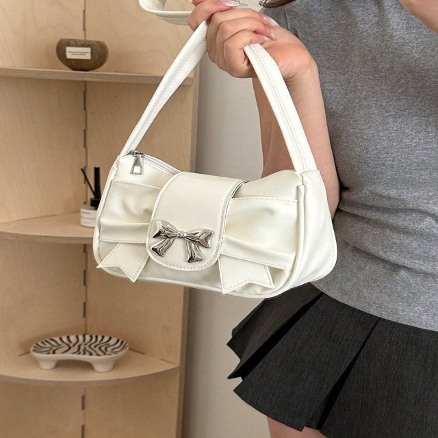 LNGOOR Cloud Shaped Wrinkled Solid Color Shoulder Bag With Bowknot Fashionable And Versatile