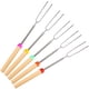 thumbnail image 1 of El diseño conveniente de los pinchos extensibles para malvaviscos brinda un control óptimo para asar salchichas, salchichas, perritos calientes y verduras., 1 of 5