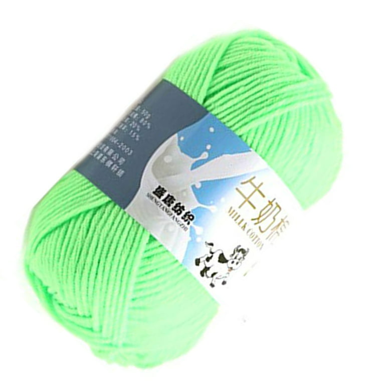 1PCS Yarn for Crocheting,Soft Yarn for Crocheting,Crochet Yarn for  Sweater,Hat,Socks,Baby Blankets(Green NO Hook)