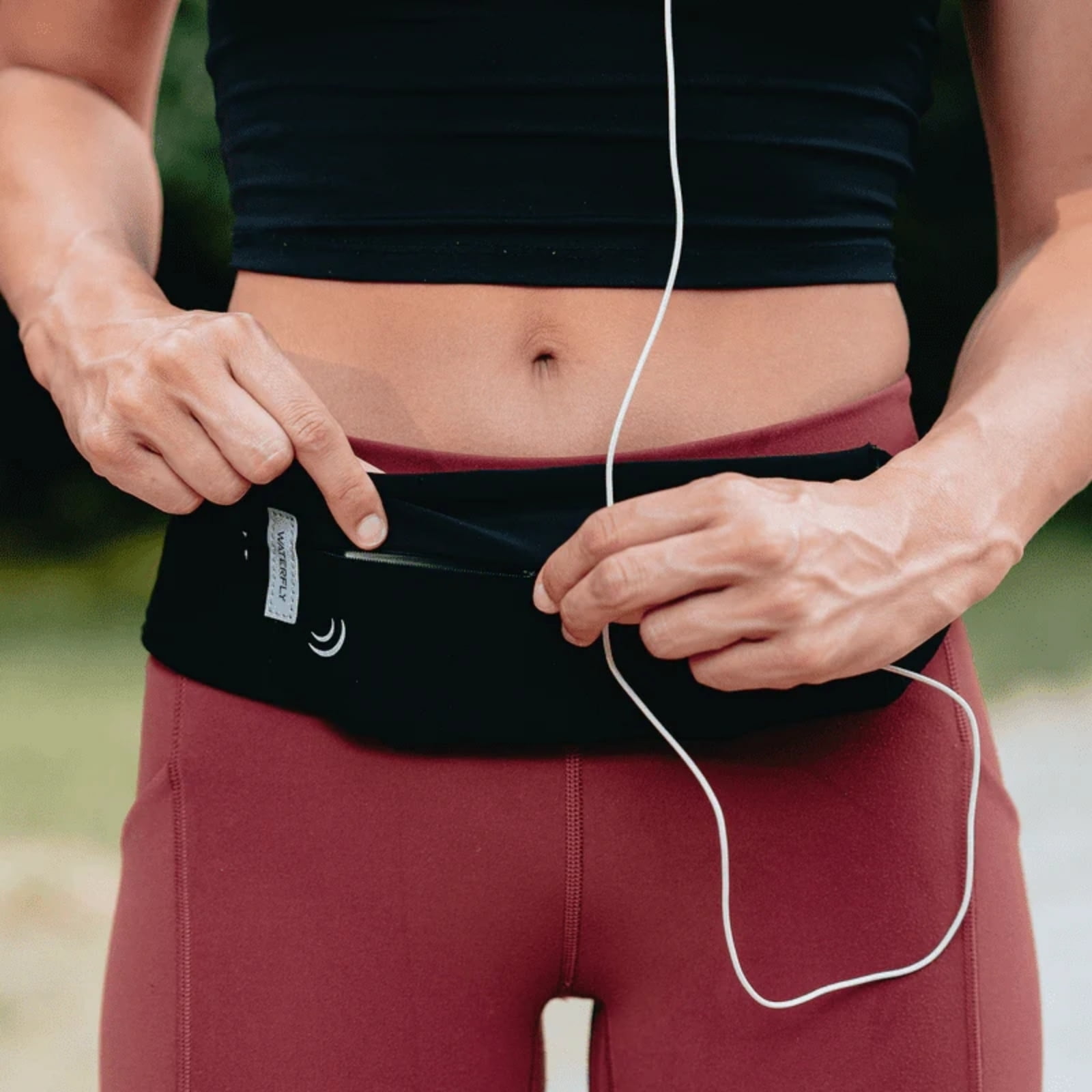 WATERFLY Unisex Adjustable Non-Slip Jogging Exercise Fitness Nylon Running Waist Belt,Black