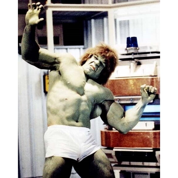 The Incredible Hulk TV Lou Ferrigno in white shorts in hulk rage 8x10 inch photo