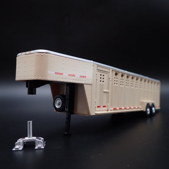 Open Box 26 FOOT VERT 3 HOLE GOOSENECK LIVESTOCK TRAILER 1:64 SCALE DIORAMA DIECAST MODEL