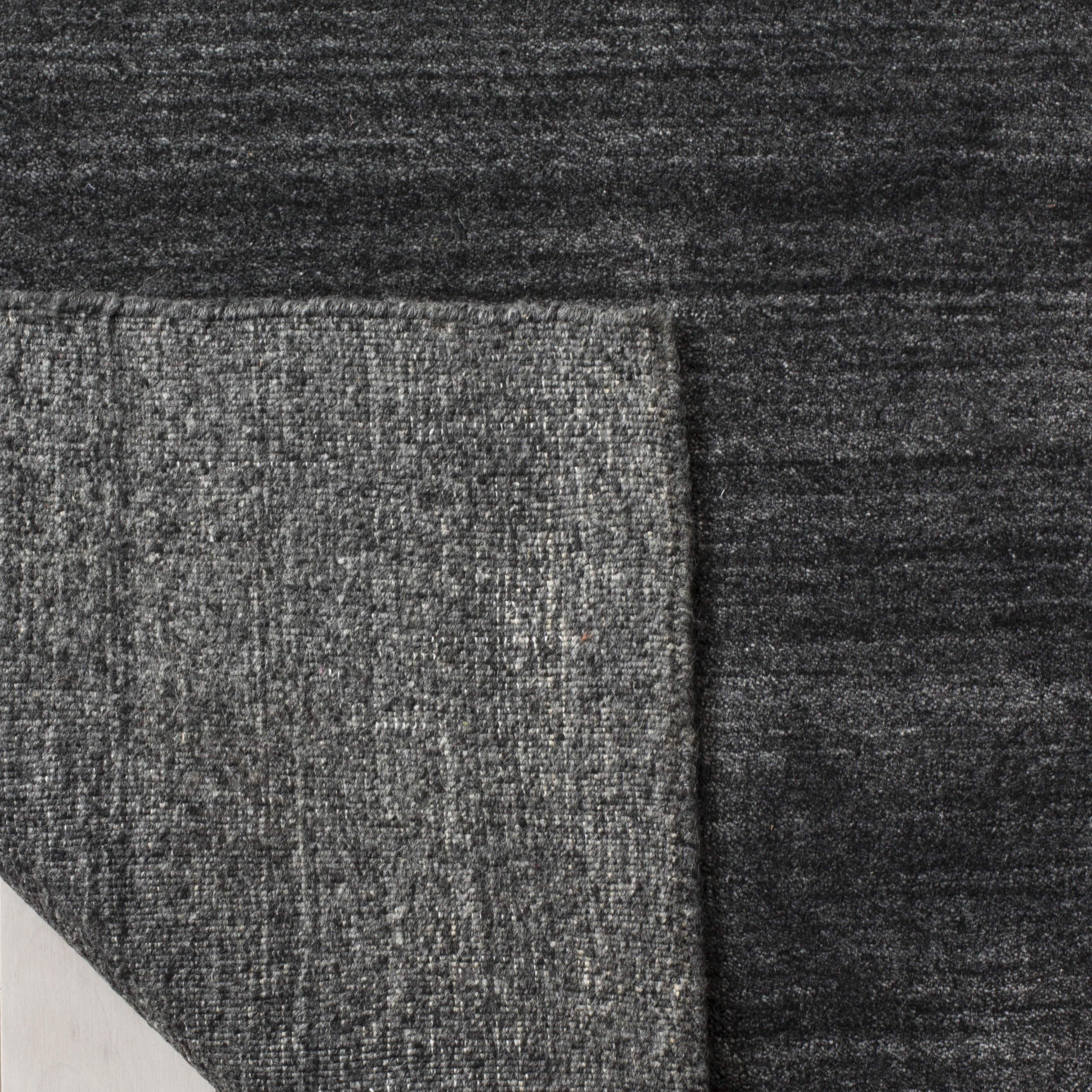 SAFAVIEH Mirage Branislav Solid Runner Rug, Anthracite, 2'6" x 8'