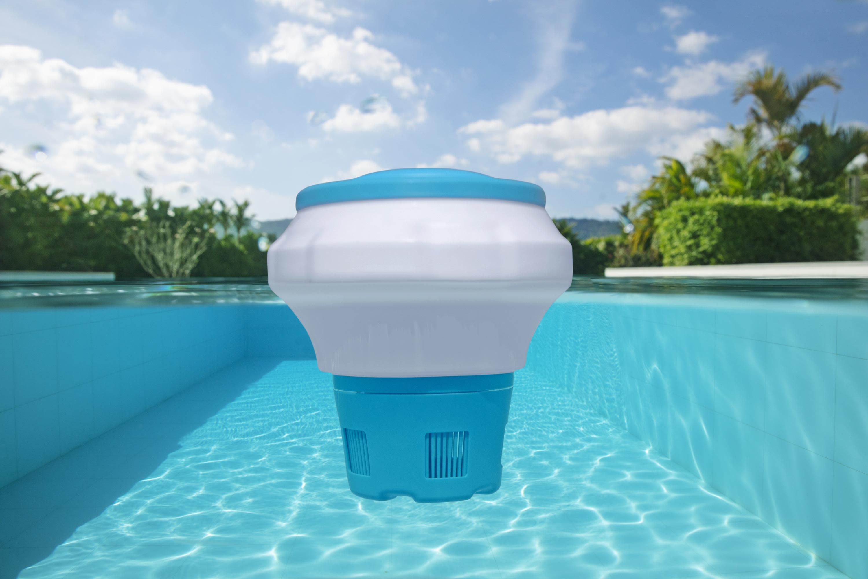 Mainstays Floating Collapsible Pool Blue Chlorine Dispenser for 3 ...