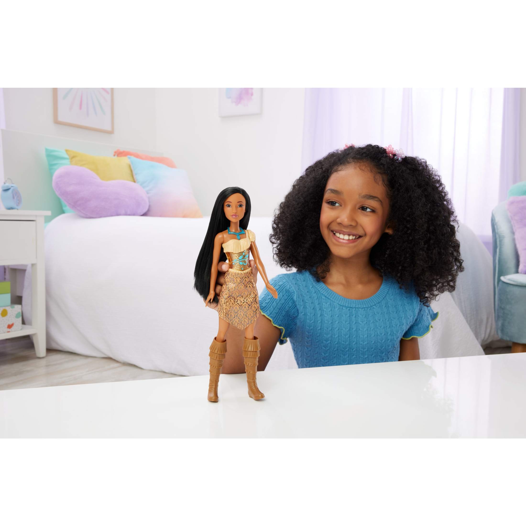 Disney Princess Pocahontas 11-Inch Fashion Doll photo 2