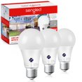 thumbnail image 1 of Bombillas LED para exteriores Sengled Dusk to Dawn, 10,5 W, 1200 lm, paquete de 3, 1 of 6