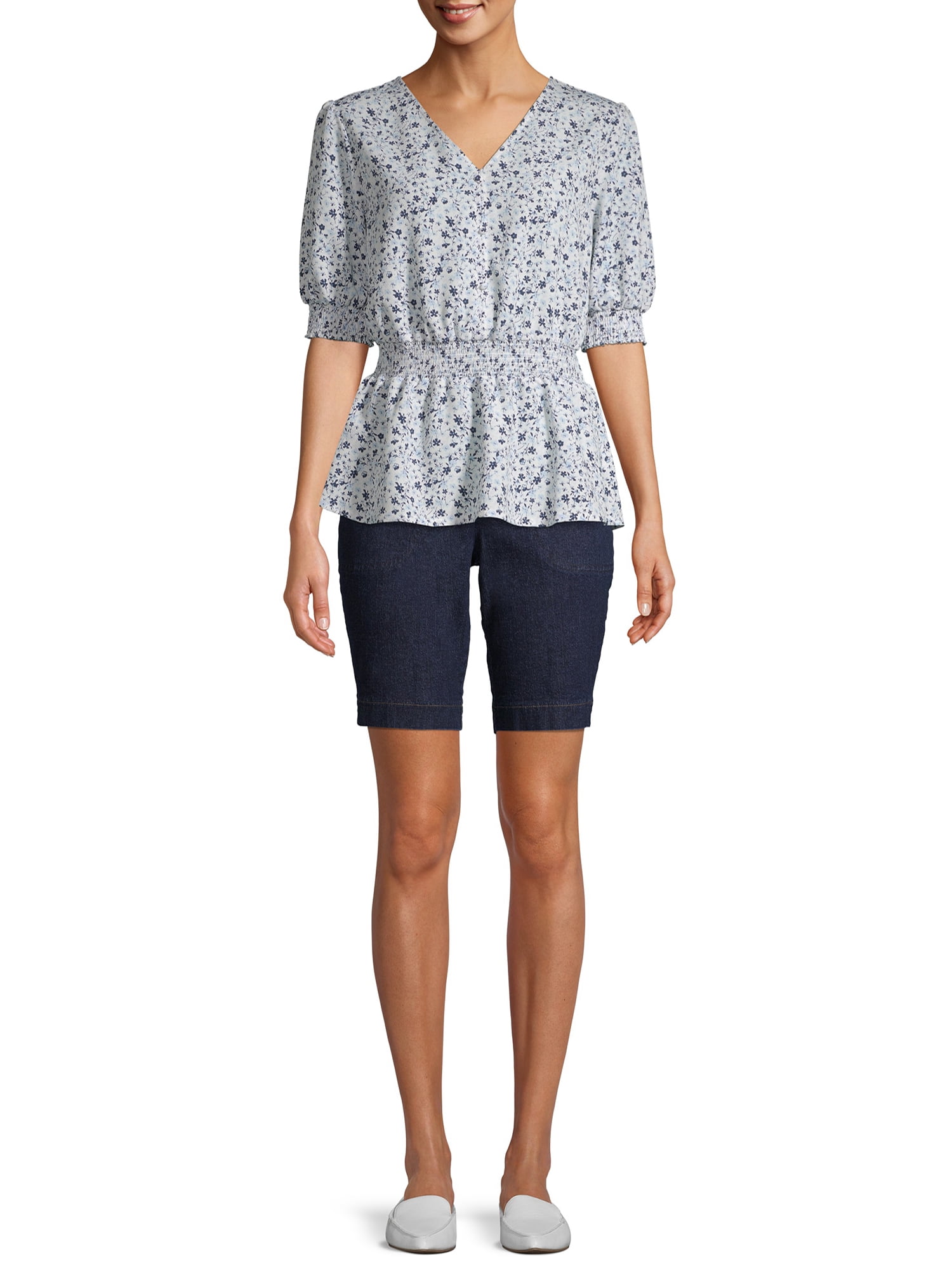 RealSize Women's 2-Pocket Pull On Stretch Shorts, Available in Petite Sizing