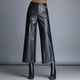 thumbnail image 1 of Pantalones de cuero para mujer, pantalones anchos y recortados de cintura alta, pantalones de cuero PU sueltos de otoño e invierno, estilo coreano, ropa exterior adelgazante de talla grande, 1 of 5