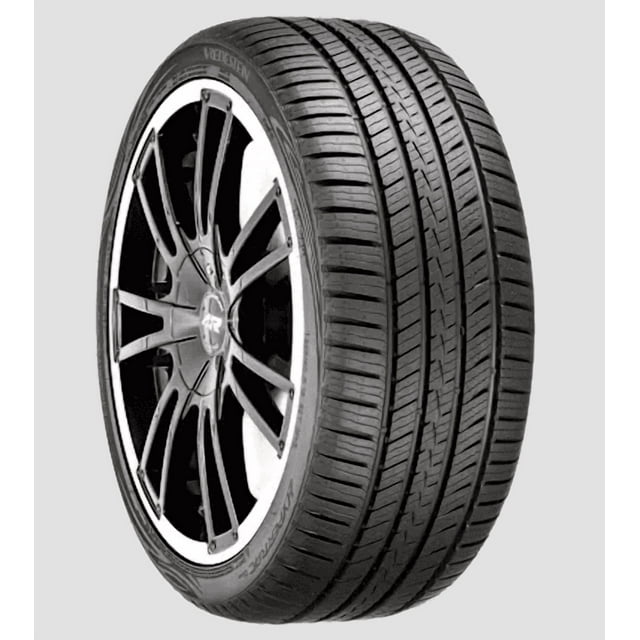 Vredestein Hypertrac 215/50R17XL 95W BSW pneu