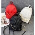 thumbnail image 4 of Victoria's Secret VS v Patrón De Cuero Pequeña Mochila Remache Cadena Decoración Mini Mujeres Casual Bolsa De La Escuela, 4 of 4