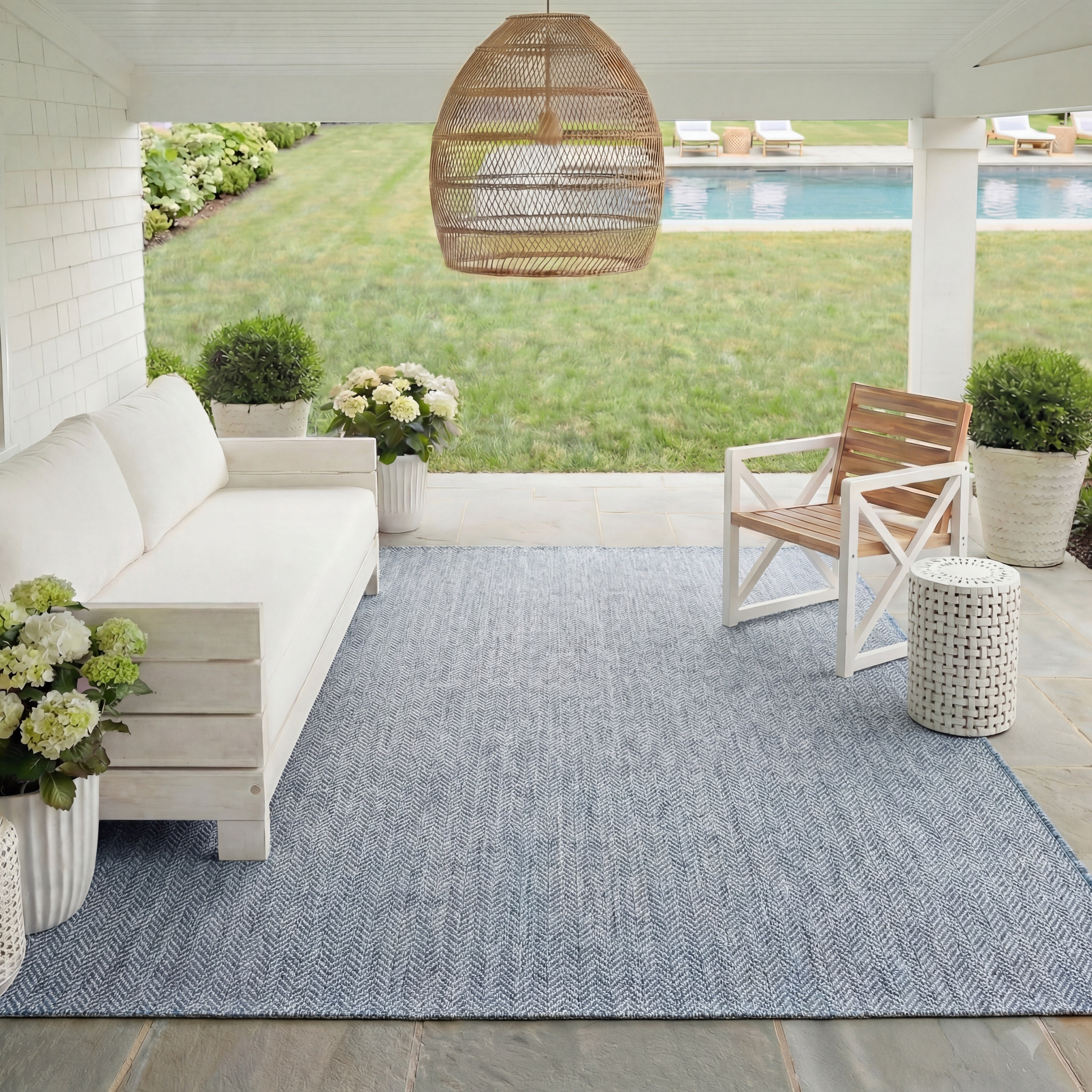 SAFAVIEH Courtyard Blazhe Chevron Indoor/Outdoor Area Rug, Navy/Grey, 10' x 14'