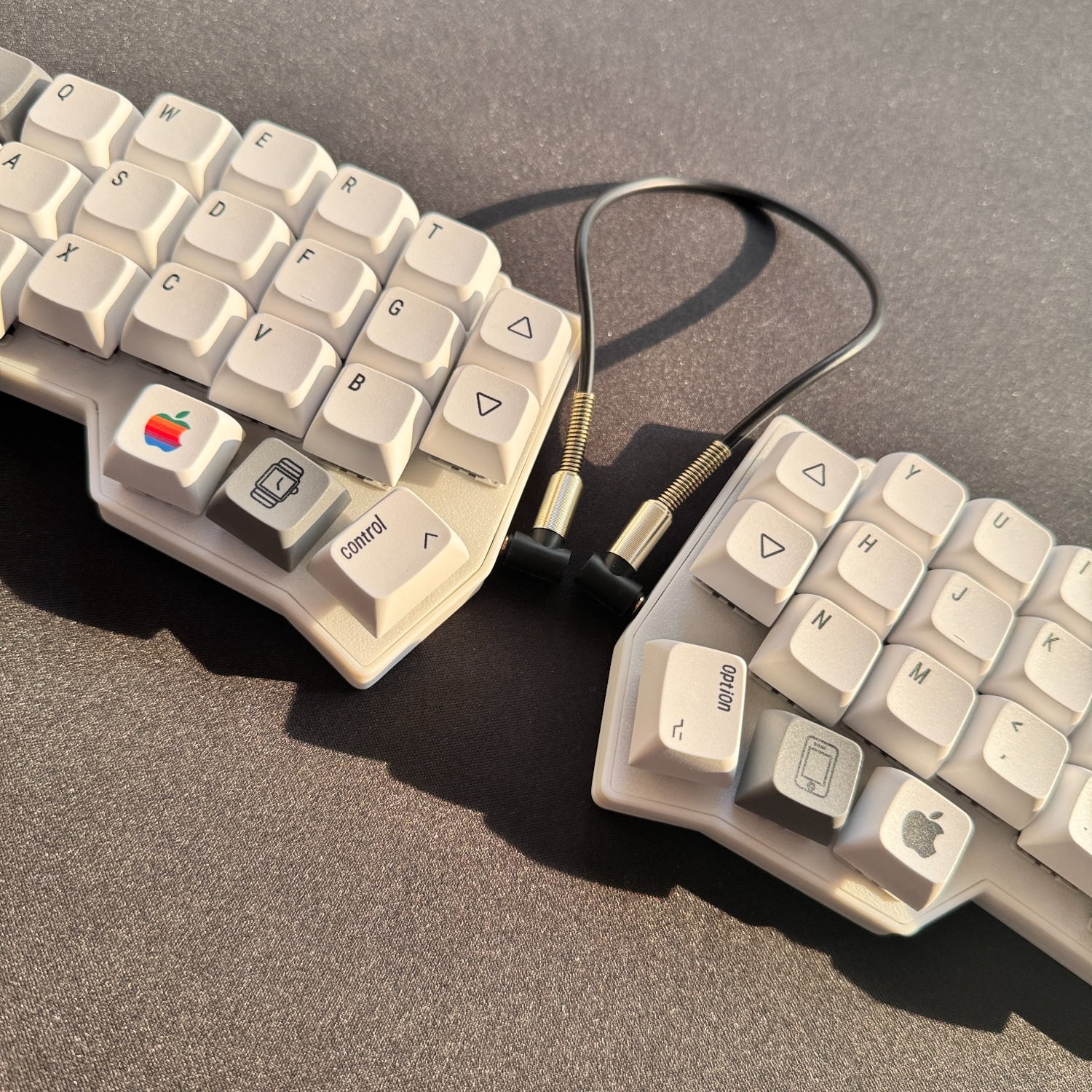 CORNE V4 Split Ergonomic Computer Keyboard & Mouse Set
