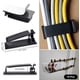 thumbnail image 3 of Kit de gestión de cables negro, 4 fundas para cables de conducto, 3 clips organizadores de cables de escritorio, 10+2 clips organizadores de cables de extensión, 15 clips adhesivos para cables, 3 of 5