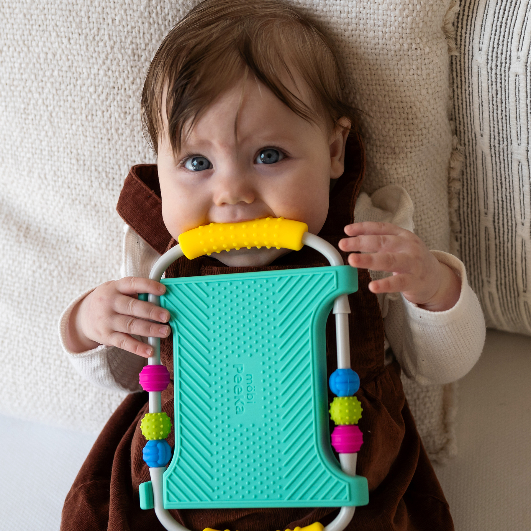 Mobi Peeka Tummy Time Mirror Sensory Toy Silicone Montessori Toy for Babies