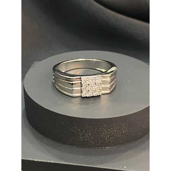 0.90 Carats Round Brilliant Diamonds 9-Stone Men's Engagement Band Ring In Hallmark 14K White Gold