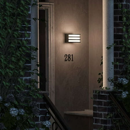 Philips - Hue Lucca Outdoor Wall Lantern - White