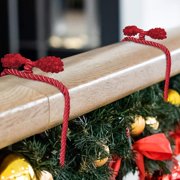 Christmas Garland Ties, 16 Pcs 20 inches Christmas Decorative Twist Ties for Banister, Reusable and Flexible Twist for Xmas Home Decorations Holiday Craft Wrapping, Red