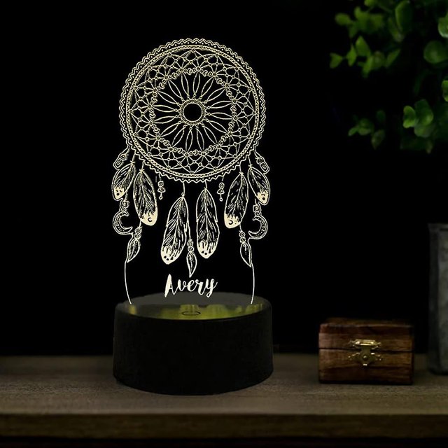 Nombre personalizado Luz de noche Usb Acrílico 3d Ilusión Lámpara de mesa multicolor para niñas Niños creativos Dormitorio Lámpara de noche Decoración Regalo para Feliz Sencillez