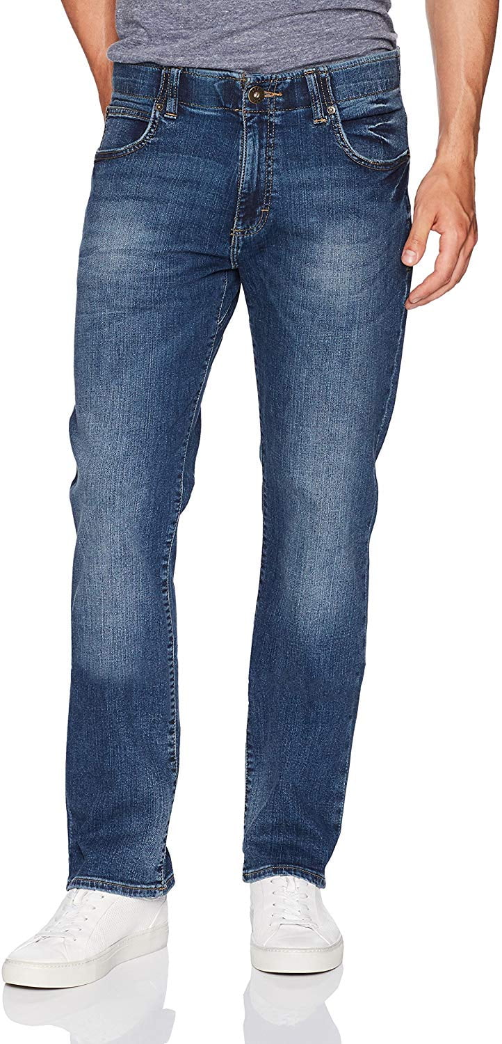 lee men's extreme motion straight fit tapered leg jeans