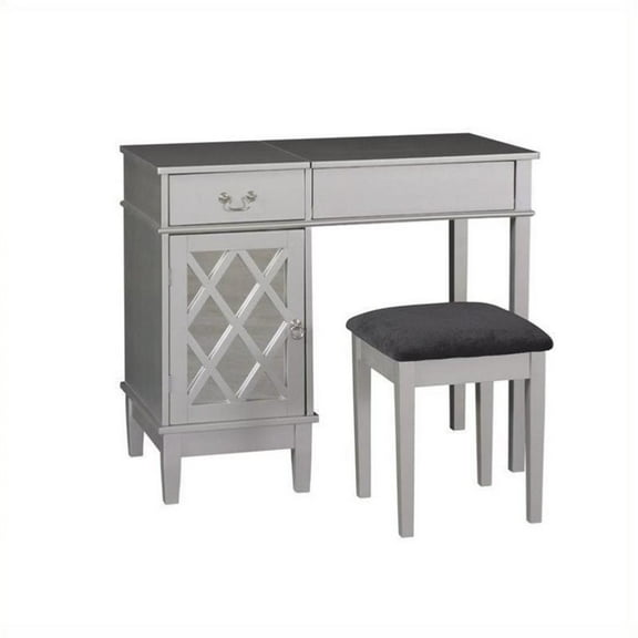 Pemberly Row Vanity Set in Silver Finish
