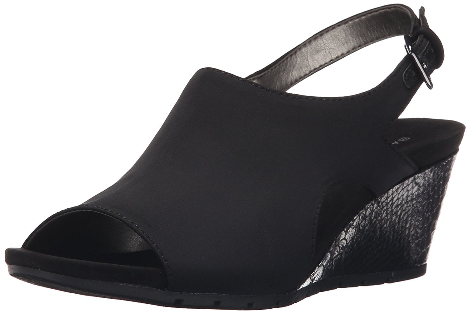 bandolino black wedges