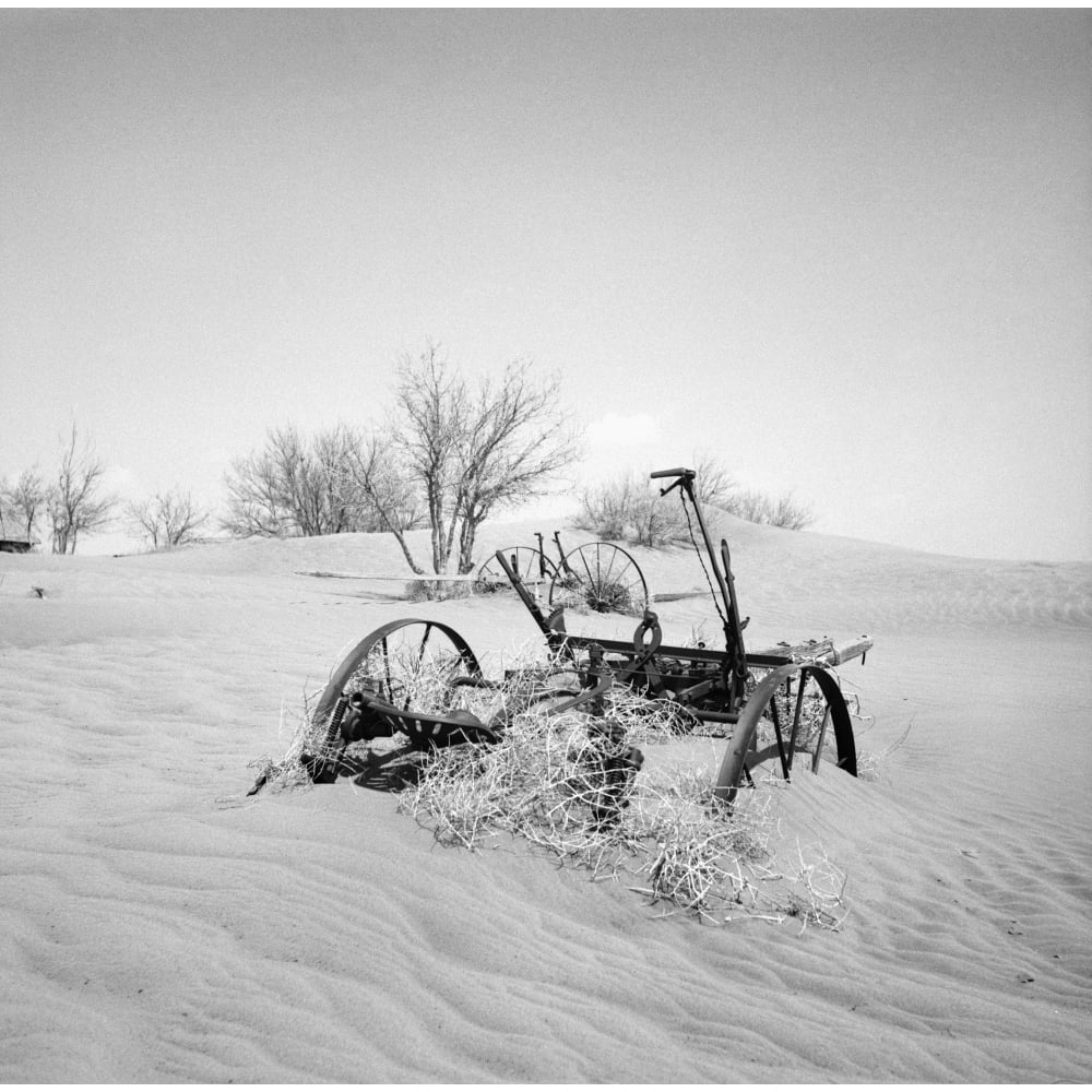 Dust Bowl 1936 Nfarm Machinery Buried By Sand After A Dust Storm In 