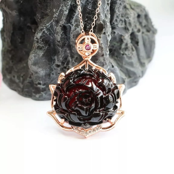 HOOUN Natural Inlay Blood Peony Flower Pendant Necklace Hemopelt Pendant