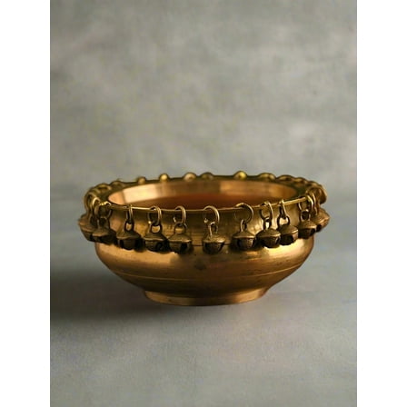 brass urli bowl for fruit / snacks/ home décor/ gift item