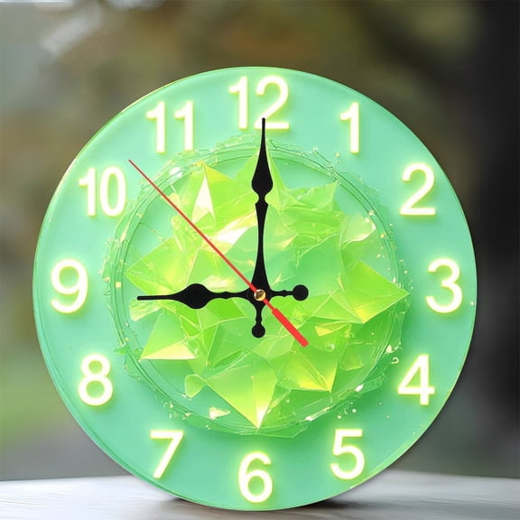 Green Crystal Shattered Clock Wall Decor 10-Inch Silent Wooden Wall Clock, Battery Operated (AA Batteries Not Included), Artistic Home Decor