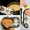 thumbnail image 5 of Yayeee Oven Mitts and Pot Holder Set of 2 Heat Resistant Kitchen Gloves Baking Hot Pad, White and Black, 5 of 5