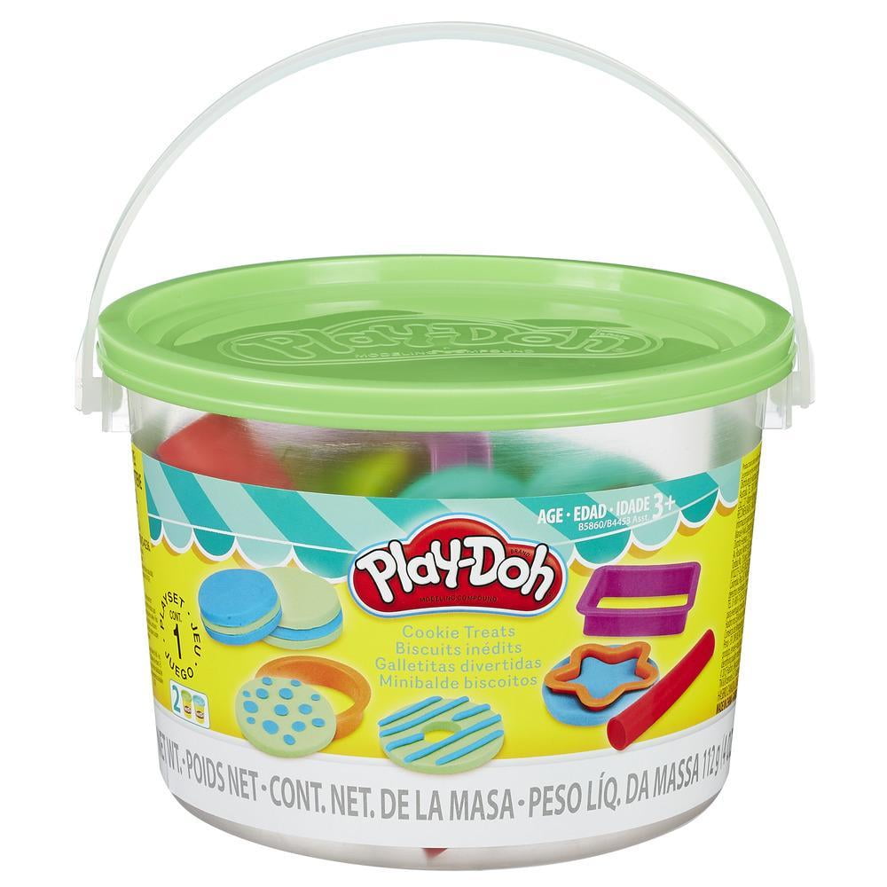 bucket of play doh