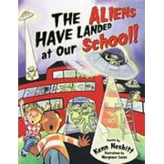 Pre-Owned The Aliens Have Landed at Our School! (Paperback) 0689048645