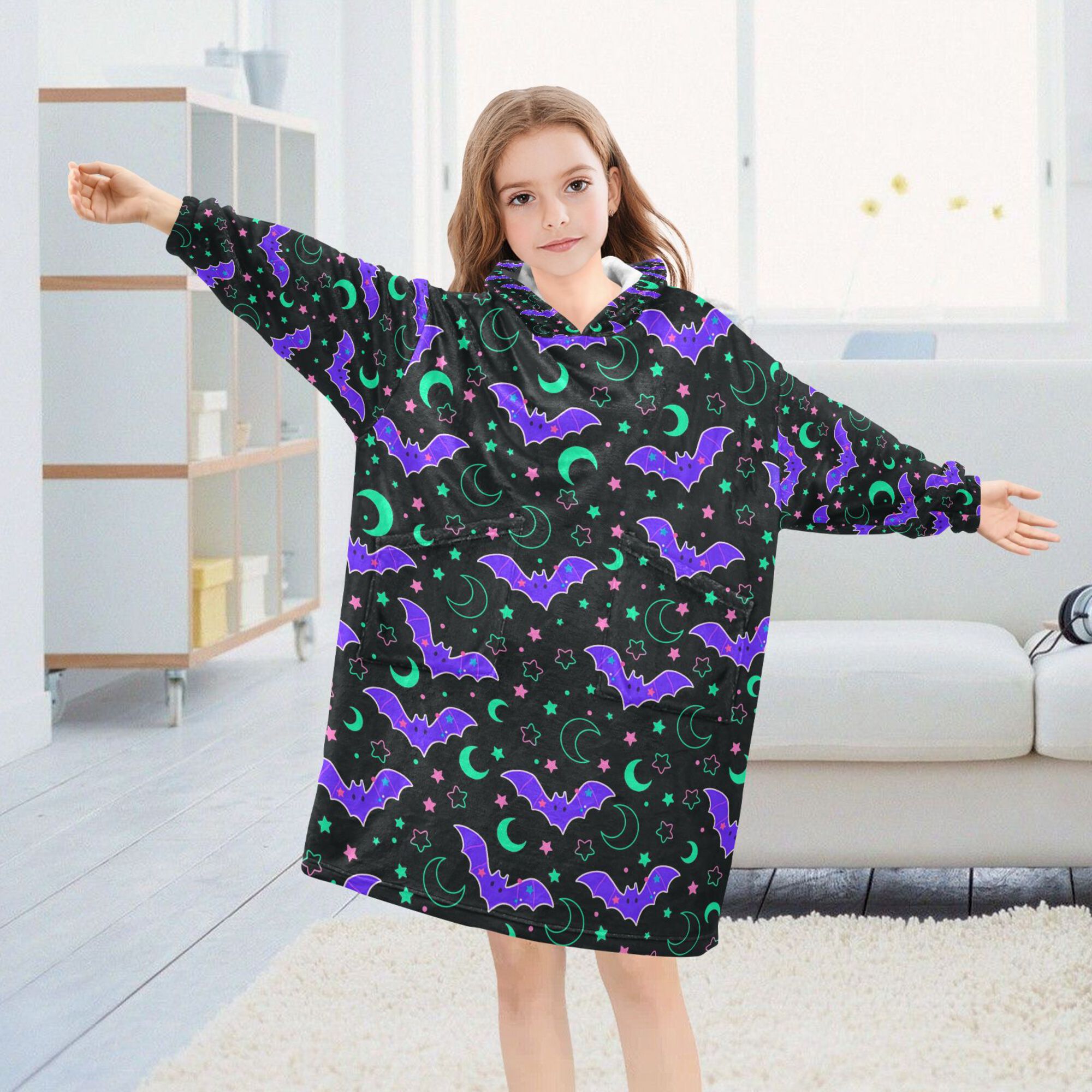 FORMRS Wearable Blanket Hoodie with Sleeves for Kids Cozy Flannel Sweatshirt, Purple Cartoon Bats Pattern