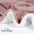 thumbnail image 3 of Manta Utopia Bedding Sherpa California King Rosa, 3 of 8