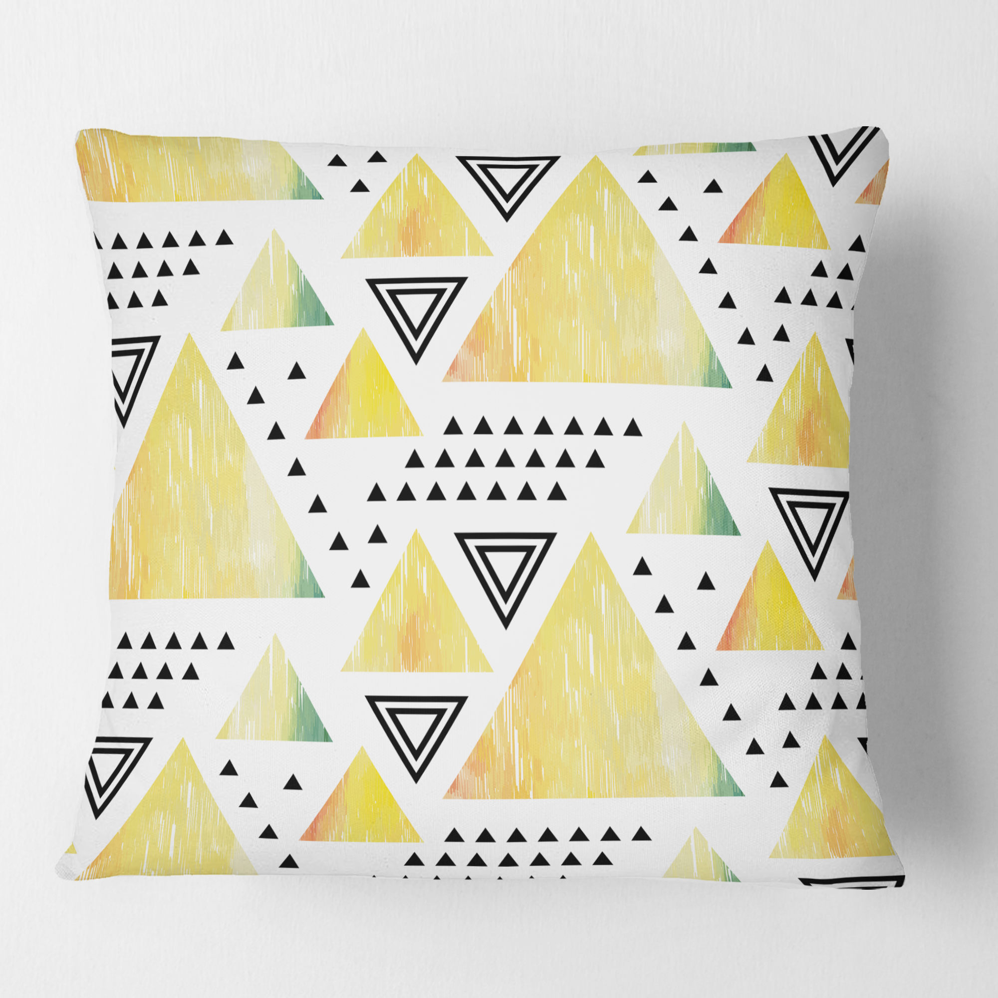 Designart Triangular Retro Design IV' Mid-Century Modern Throw Pillow - 16x16