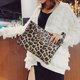 thumbnail image 3 of Bolso de mujer Qarigey de gran capacidad con estampado de Leopardo duradero y elegante, 3 of 6
