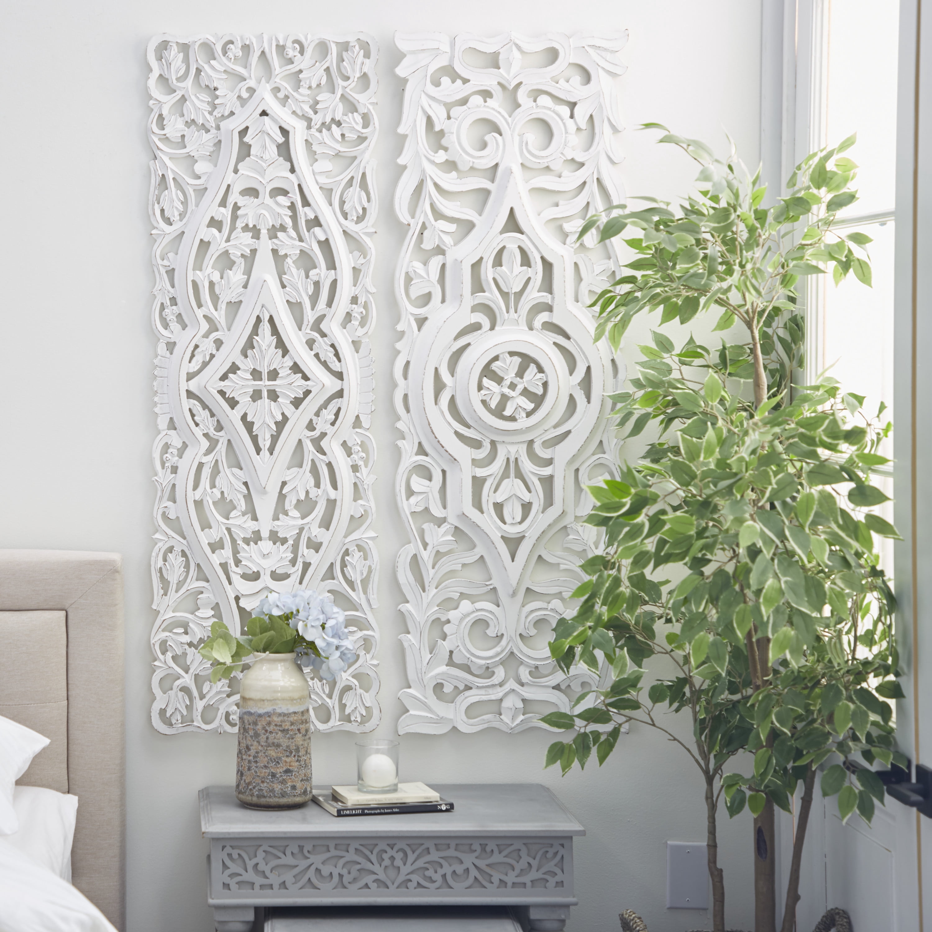 DecMode White Wood Handmade Intricately Carved Arabesque Floral Wall ...
