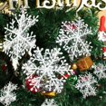thumbnail image 4 of 30 piezas de copos de nieve navideños con purpurina blanca, copos de nieve falsos, colgantes para árbol de Navidad, adornos para fiestas en casa y Año Nuevo, 4 of 5