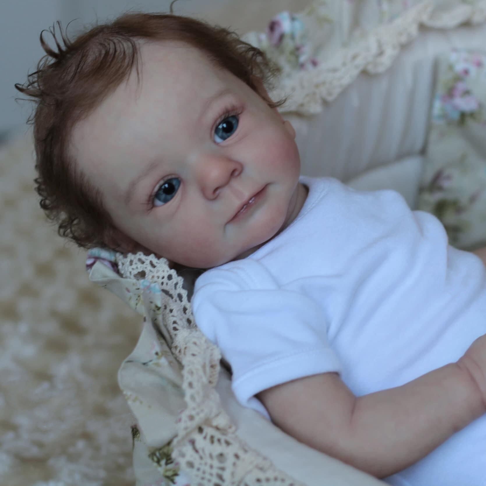 Adorable 16 inch reborn baby doll,  gift for Kids Age 3+