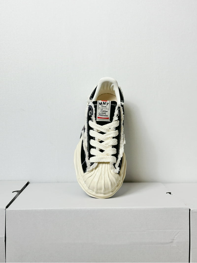 Maison MIHARA YASUHIRO xVESSEL x MMY Gum-rubber Sole Sneakers
