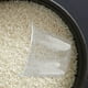 thumbnail image 4 of Juego de 5 tazas medidoras de plástico transparentes de repuesto para arroceras. Tazas medidoras pequeñas de plástico para arroz, harina y recipientes para lácteos., 4 of 8