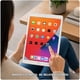 thumbnail image 3 of iPad Apple 7 32GB Plata Reacondicionado, 3 of 4