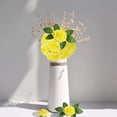thumbnail image 4 of Fleur Artificielle Rose Rouge 25 Pcs/50 Pcs Fausses Roses Réalistes avec Tige pour Bouquets de Mariage DIY Centres de Table Décorations de Fête de Bébé Maison-Jaune, 4 of 6