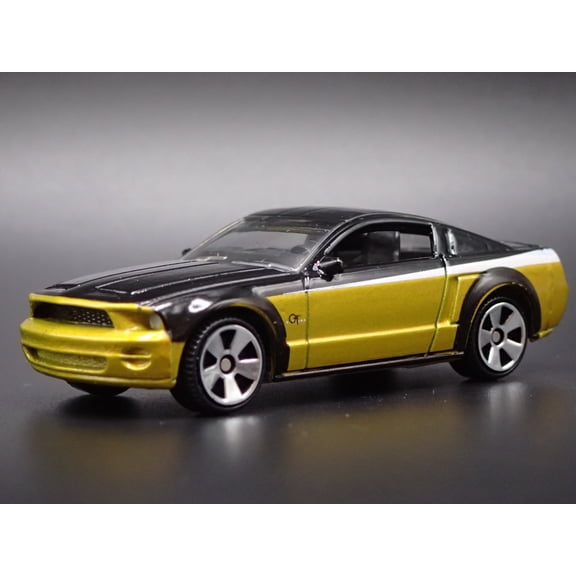 Open Box 1970 70 FORD MUSTANG COUPE BLUE 1/64 SCALE COLLECTIBLE DIECAST MODEL CAR