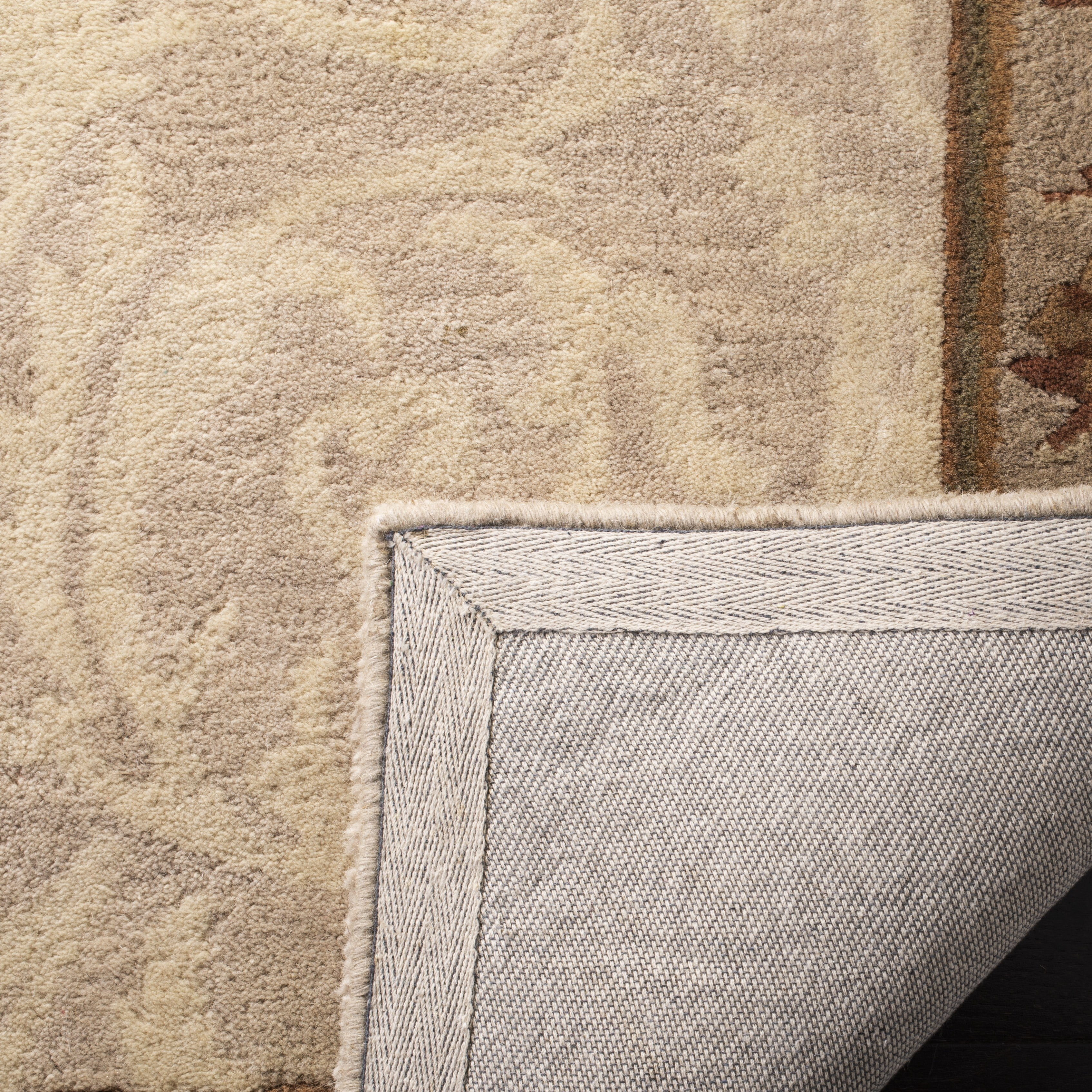 Safavieh Empire Bethanie Oriental Wool Runner Rug, Ivory/Light Gray, 2'6" x 8'