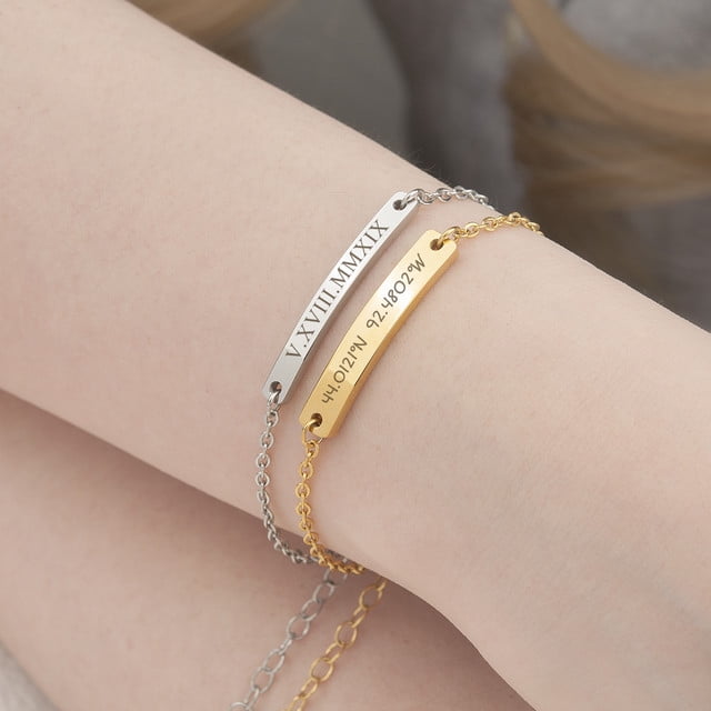 Gold Tiny Heart Bracelet, Engraved, Personalized Dainty Bridesmaid Gift, Wedding Bridal Party Gift, Mother and Daughter Bracelets, Lovers