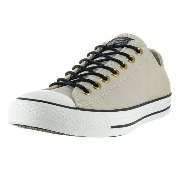 chuck taylor basketball shoes