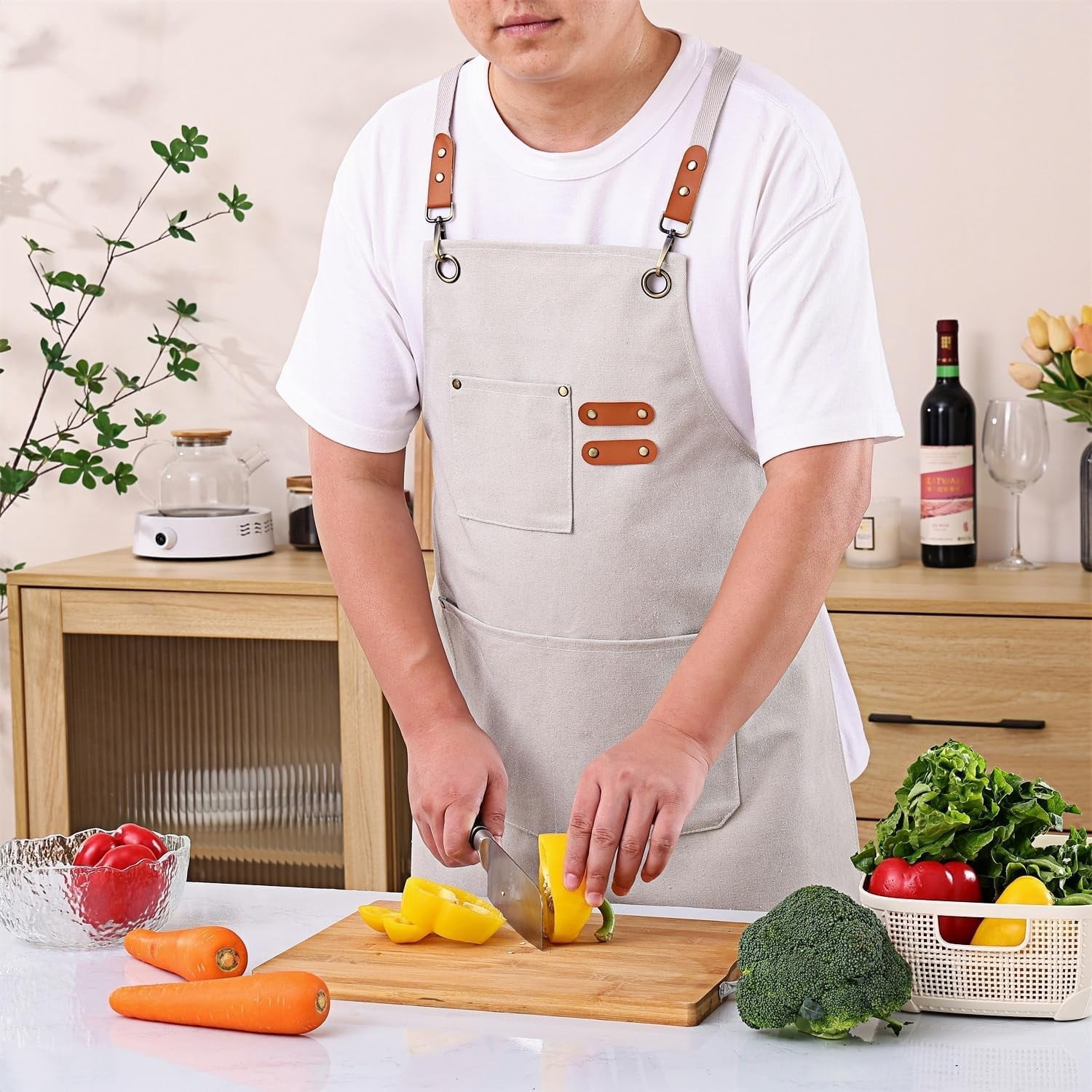 Chef Apron Medium-Thick Cotton Canvas,Cross Back with Multiple Pockets Adjustable Work Apron for Men and Women (Beige)