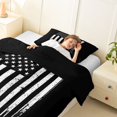 thumbnail image 3 of Manfei Vintage American Flag Twin Comforter Sets,White Black Bedding Set,Black Reversible,2-Piece,1 Comforter and 1 Pillowcase, 3 of 7