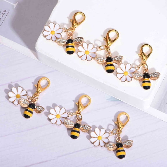 6PCS Bee Flower Keychain Party Favors Set Keyring with Kraft Tags Organza Bag for Guests Souvenir Baby Shower Wedding